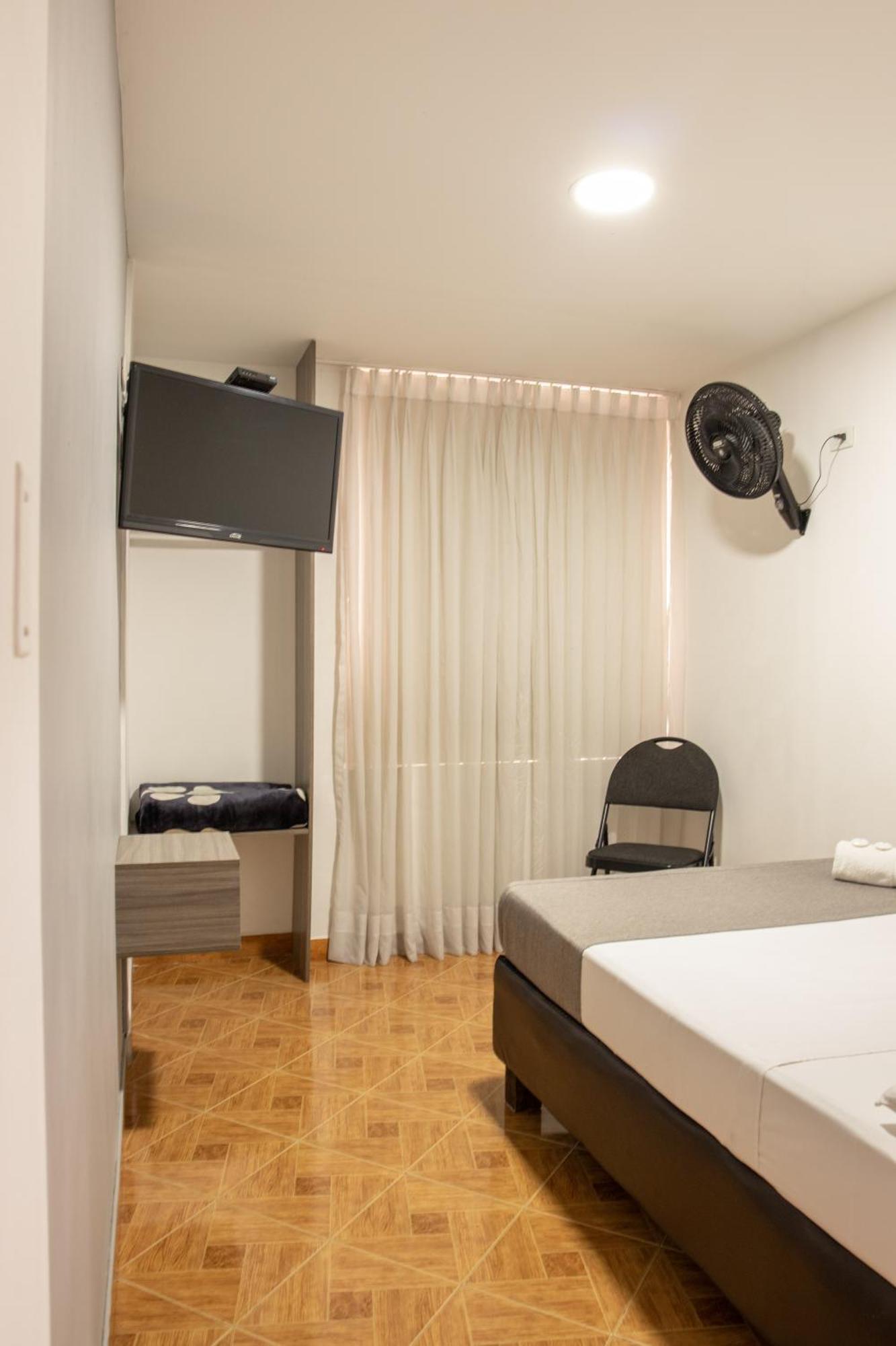 Hotel Inter Del Cafe ペレイラ エクステリア 写真